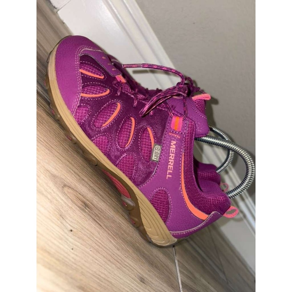 Merrell Chameleon Low Women's Size 6 Purple Hiking Shoes Trail Sneakers MY54707